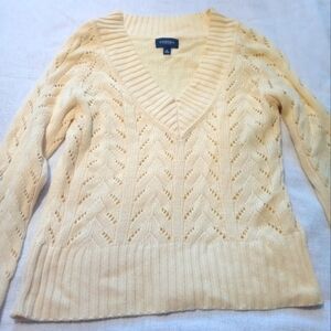 Women's beautiful yellow size medium sweater